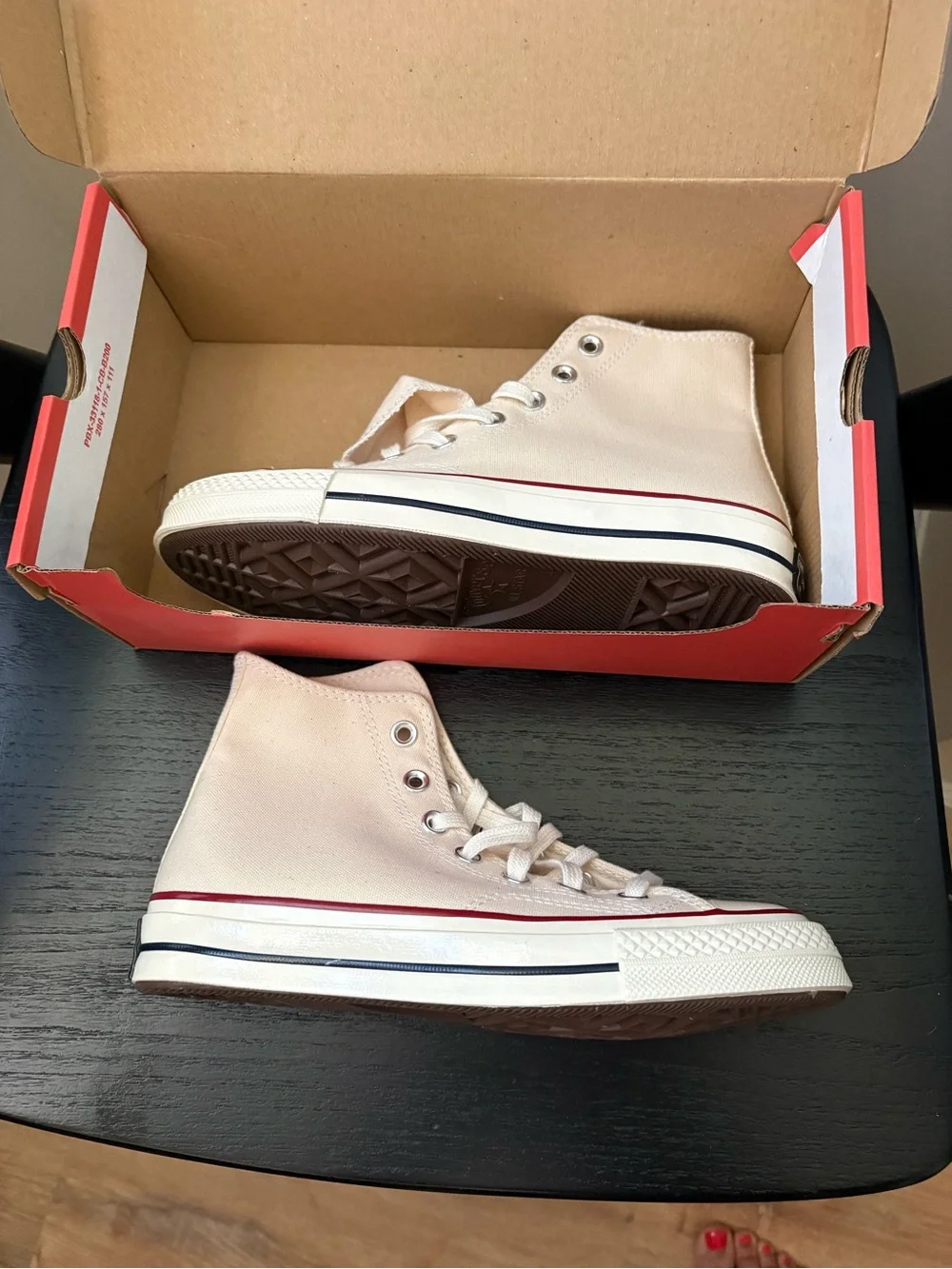 NEW Converse Chuck 70s High Top Sneakers  Beige Women’s 6.5 - Picture 4 of 5